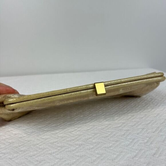 Vintage 70s Women's Victorian Gold Floral Clasp Clutch Wallet Purse Coin Pouch - Picture 5 of 10